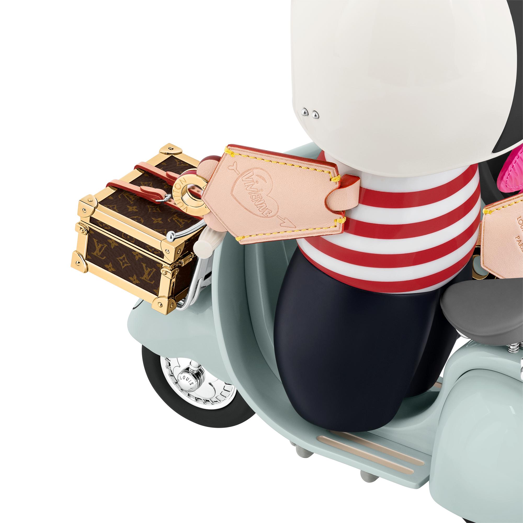 louis-vuitton-side-car-